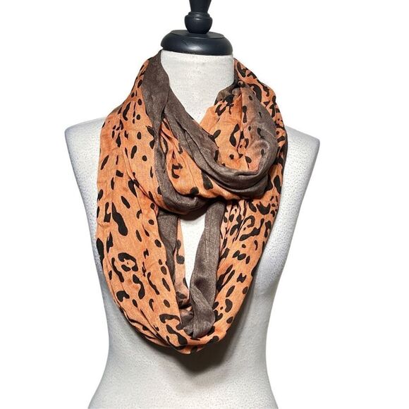 Infinity Scarves Lot of 4 Animal Print Rhinestone Barbie Pink and Black - Picture 2 of 5